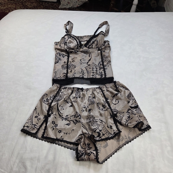 Ambrielle Pajama Set for Women's Size L - Picture 1 of 8